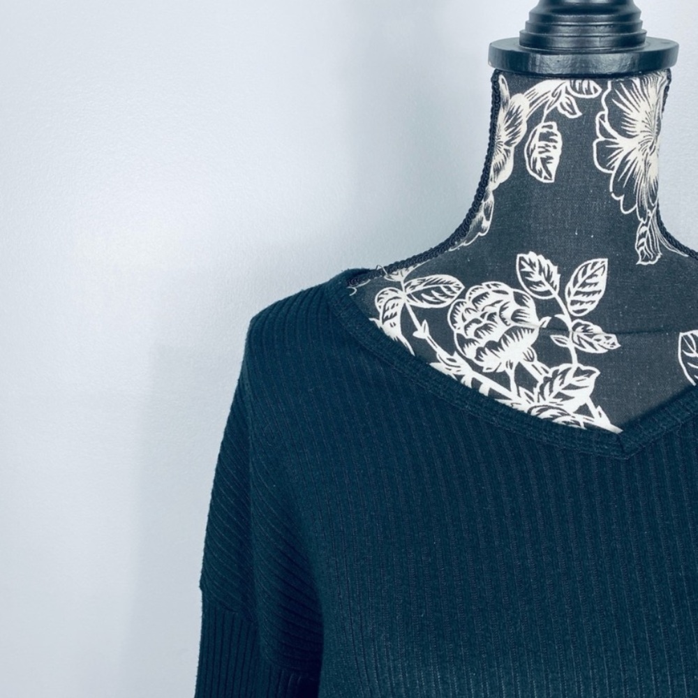 American Eagle Black Soft Tunic Split Hem Sweater… - image 2